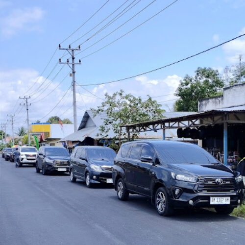 Sewa mobil dengan sopir Gorontalo